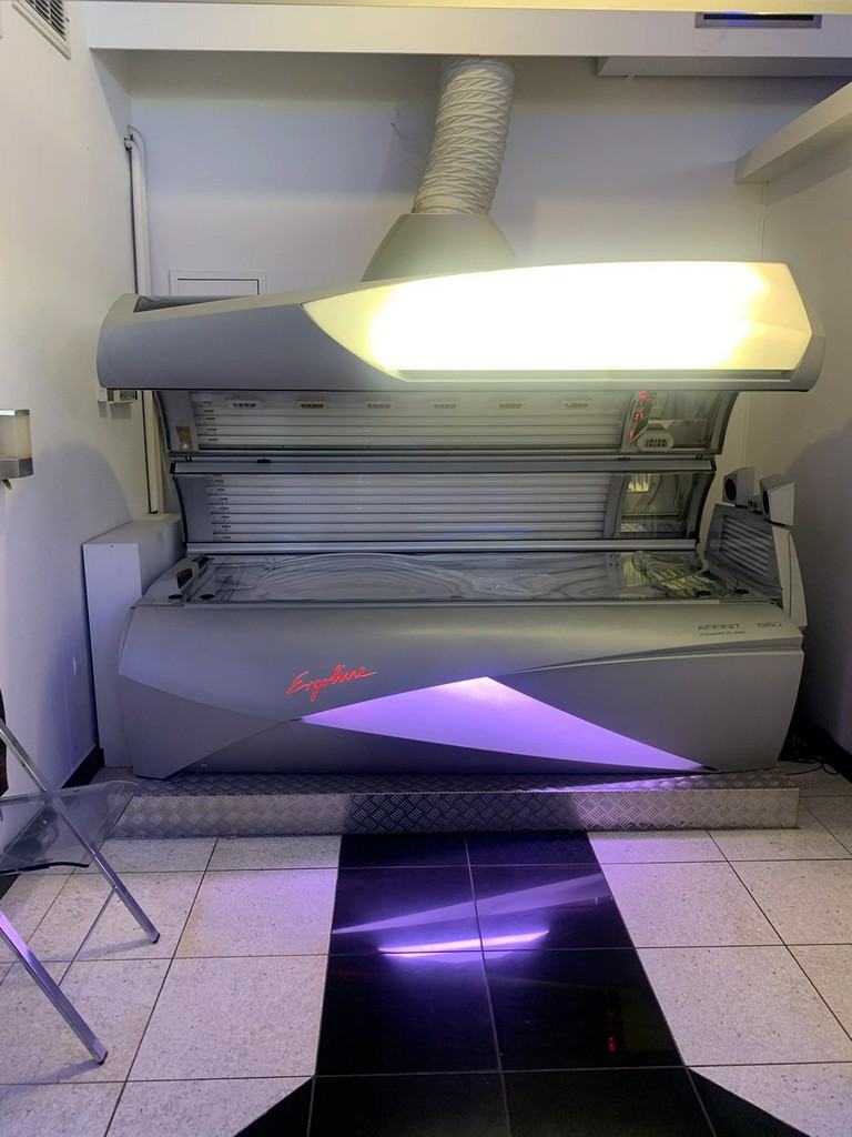ERGOLINE Affinity 660-S Dynamic Power - οριζόντιος θάλαμος σολάριουμ με ανοιχτό θόλο ERGOLINE Affinity 660-S Dynamic Power - οριζόντιος θάλαμος σολάριουμ με ανοιχτό θόλο